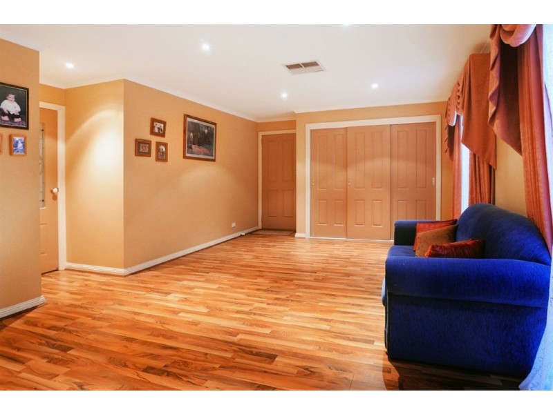 30 Grange Drive, Lysterfield VIC 3156