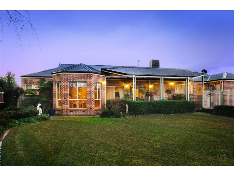 30 Grange Drive, Lysterfield VIC 3156
