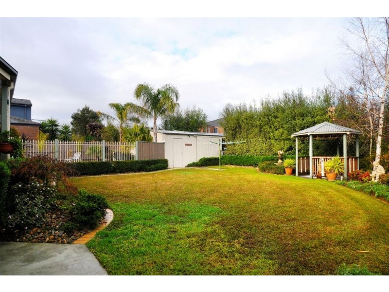 30 Grange Drive, Lysterfield VIC 3156