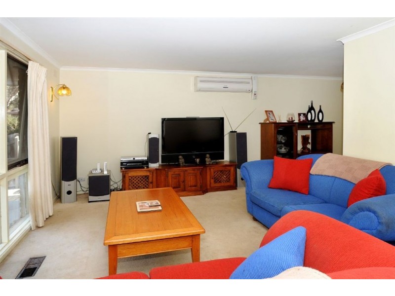 160 Windermere Drive, Ferntree Gully VIC 3156