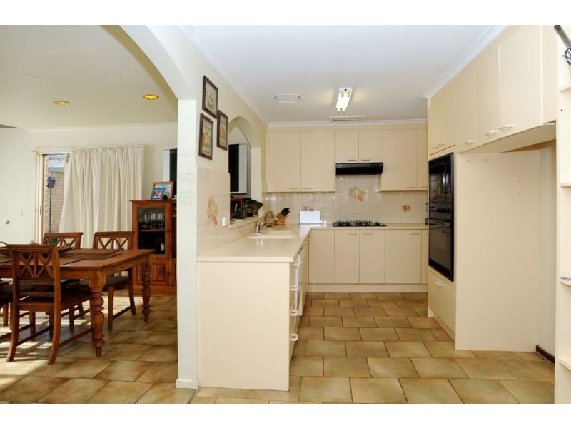 160 Windermere Drive, Ferntree Gully VIC 3156