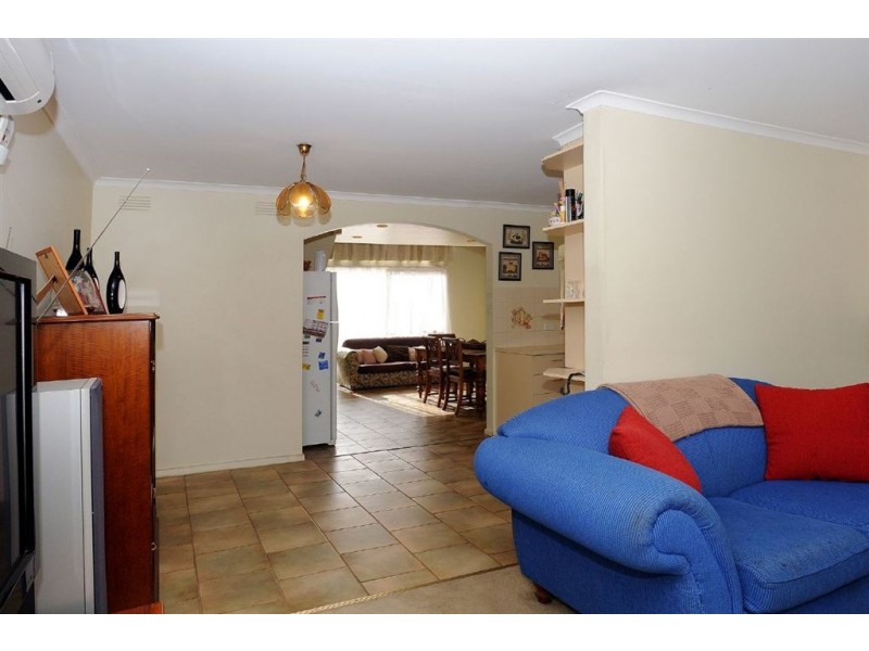 160 Windermere Drive, Ferntree Gully VIC 3156