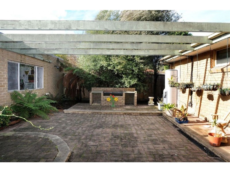 160 Windermere Drive, Ferntree Gully VIC 3156