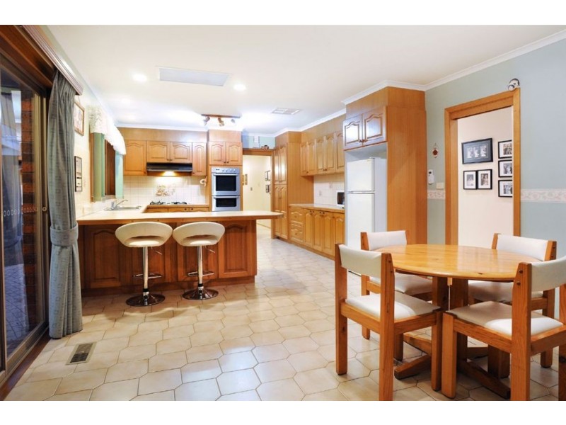 14 Palmerston Road, Lysterfield VIC 3156