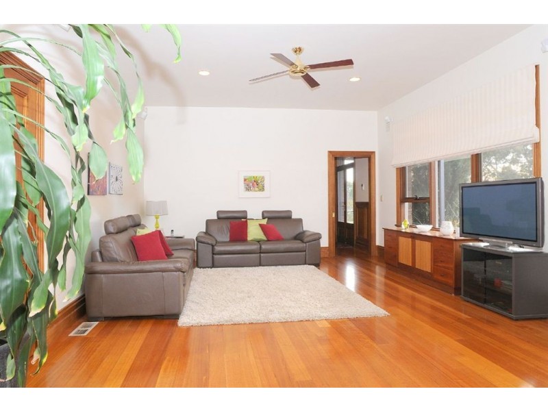 1/81 Major Crescent, Lysterfield VIC 3156