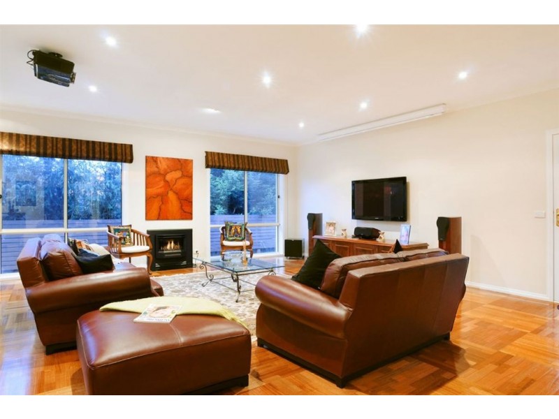 3 Sherwood Way, Lysterfield VIC 3156