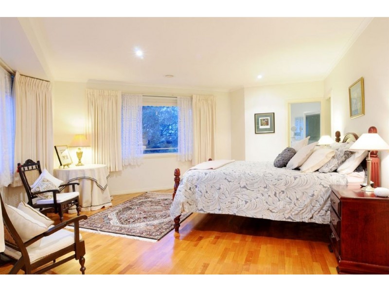 3 Sherwood Way, Lysterfield VIC 3156