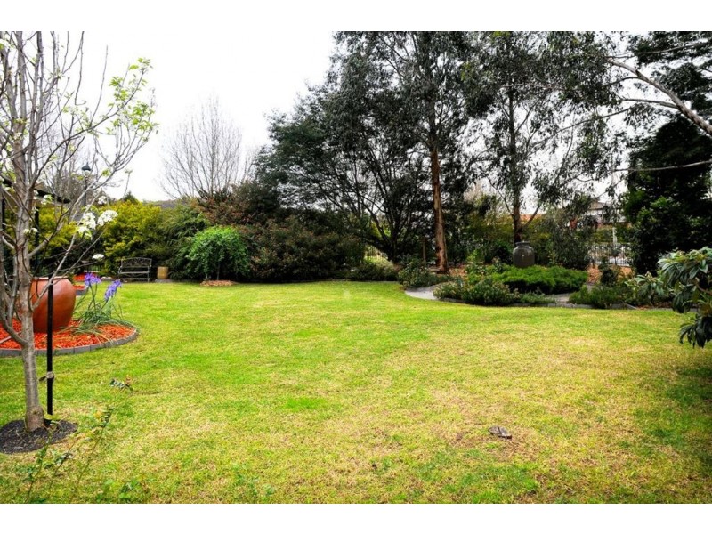 3 Sherwood Way, Lysterfield VIC 3156