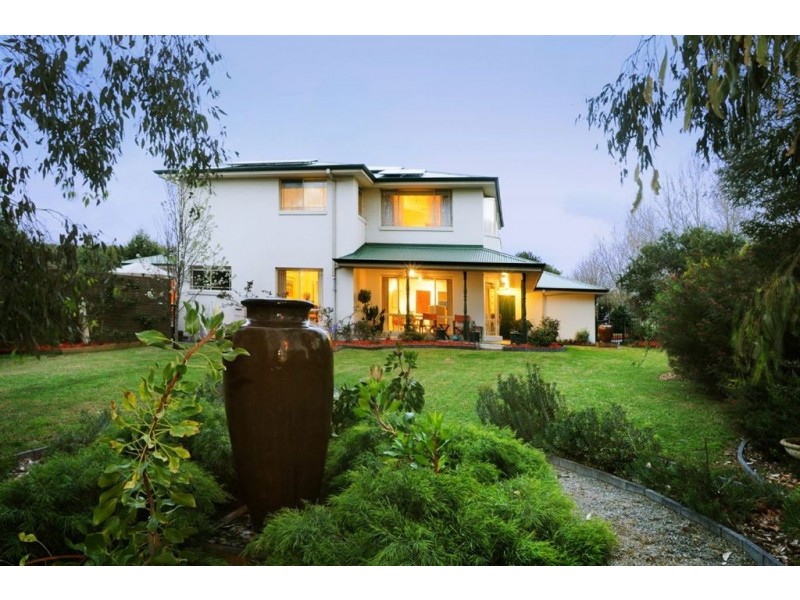 3 Sherwood Way, Lysterfield VIC 3156