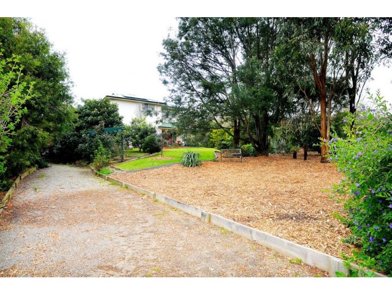 3 Sherwood Way, Lysterfield VIC 3156