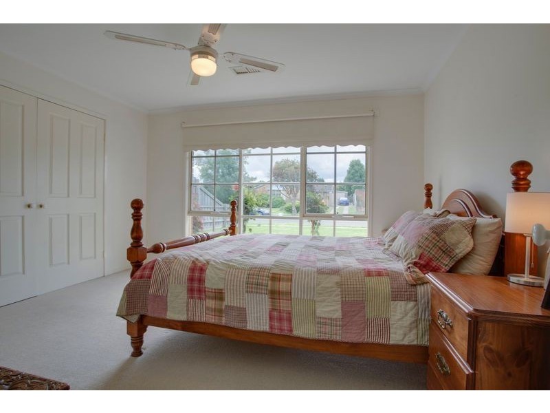 53 Bryden Drive, Ferntree Gully VIC 3156