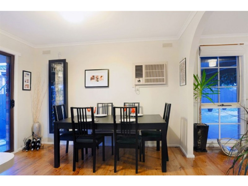 14 Berrabri Drive, Scoresby VIC 3179