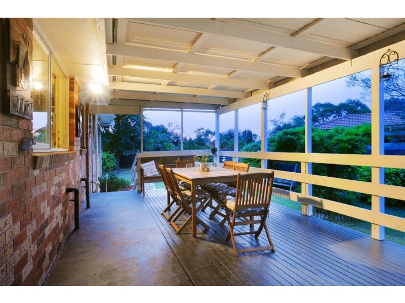 14 Berrabri Drive, Scoresby VIC 3179