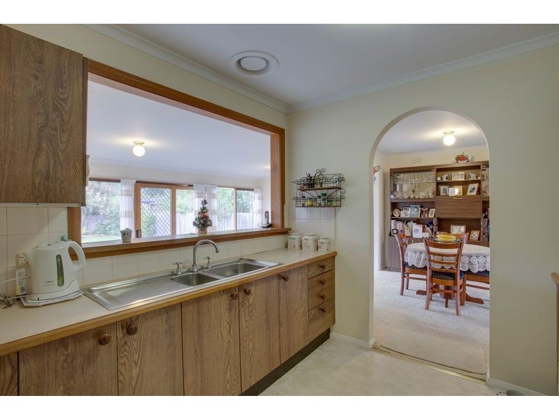 11 Merricks Close, Ferntree Gully VIC 3156