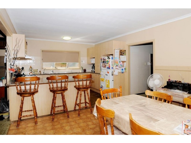 2 Wilson Street, Ferntree Gully VIC 3156