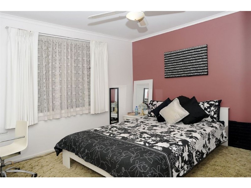 2 Wilson Street, Ferntree Gully VIC 3156