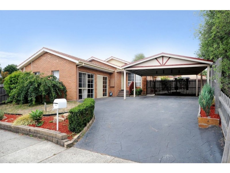 15 Metcalf Crescent, Rowville VIC 3178