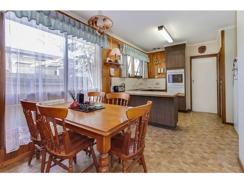 36 Piperita Road, Ferntree Gully VIC 3156