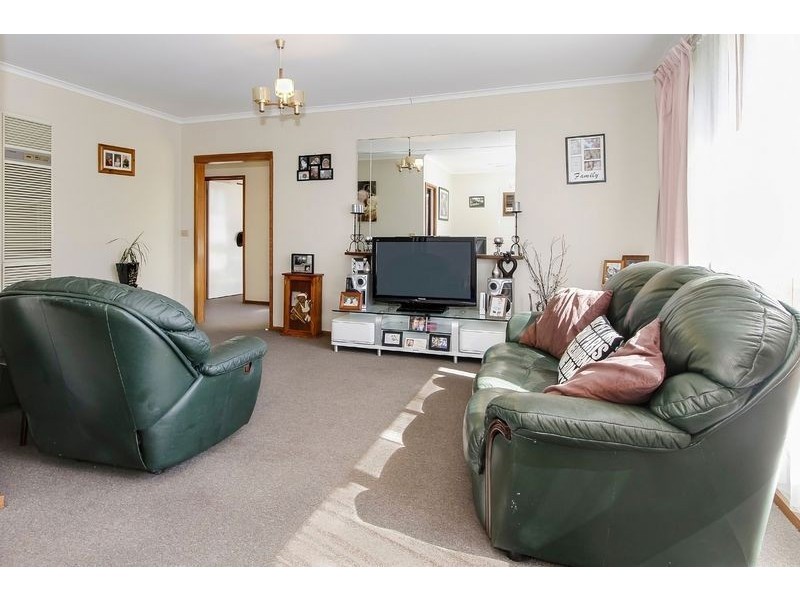 36 Piperita Road, Ferntree Gully VIC 3156