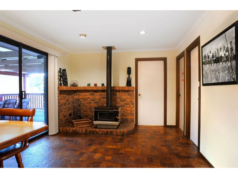 13 Effie Avenue, Upwey VIC 3158