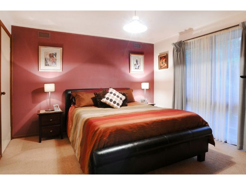 13 Effie Avenue, Upwey VIC 3158