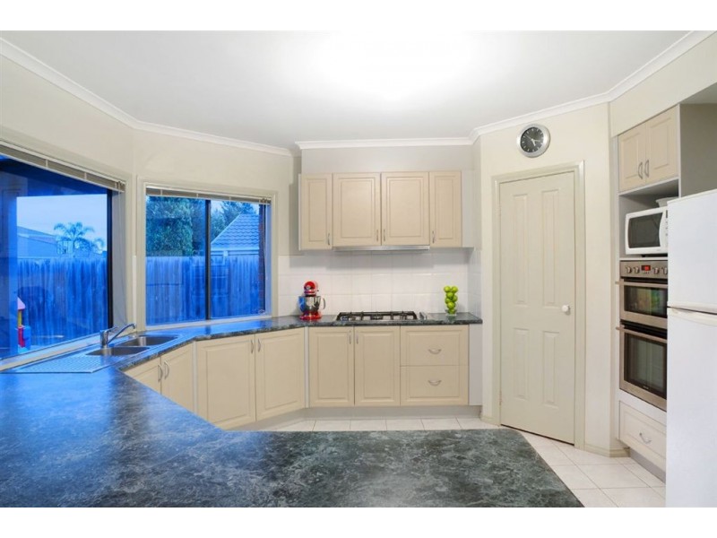 53 Fairway Drive, Rowville VIC 3178