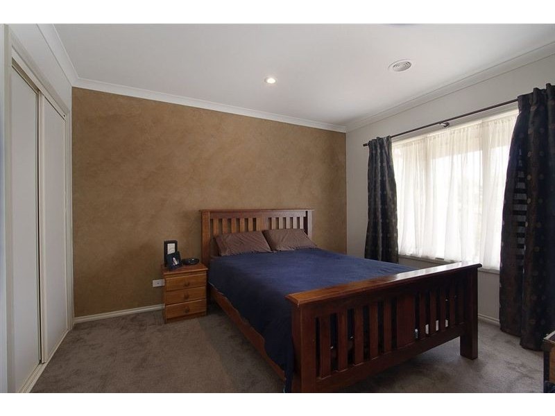 1/39 Cinerea Avenue, Ferntree Gully VIC 3156
