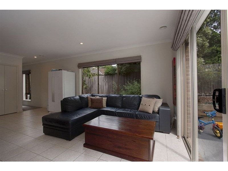 1/39 Cinerea Avenue, Ferntree Gully VIC 3156