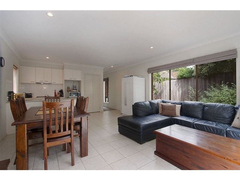 1/39 Cinerea Avenue, Ferntree Gully VIC 3156