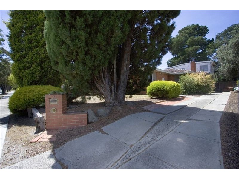 5 Arnold Drive, Scoresby VIC 3179