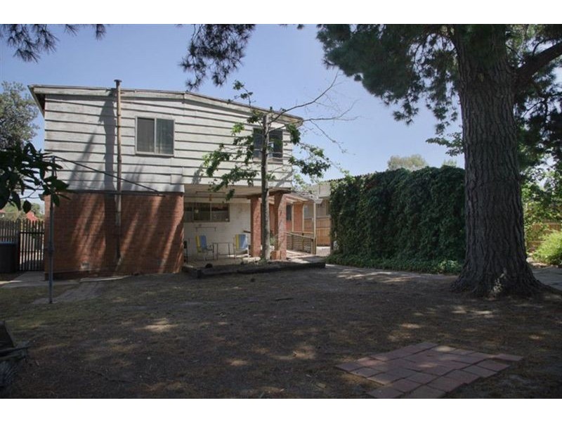 5 Arnold Drive, Scoresby VIC 3179