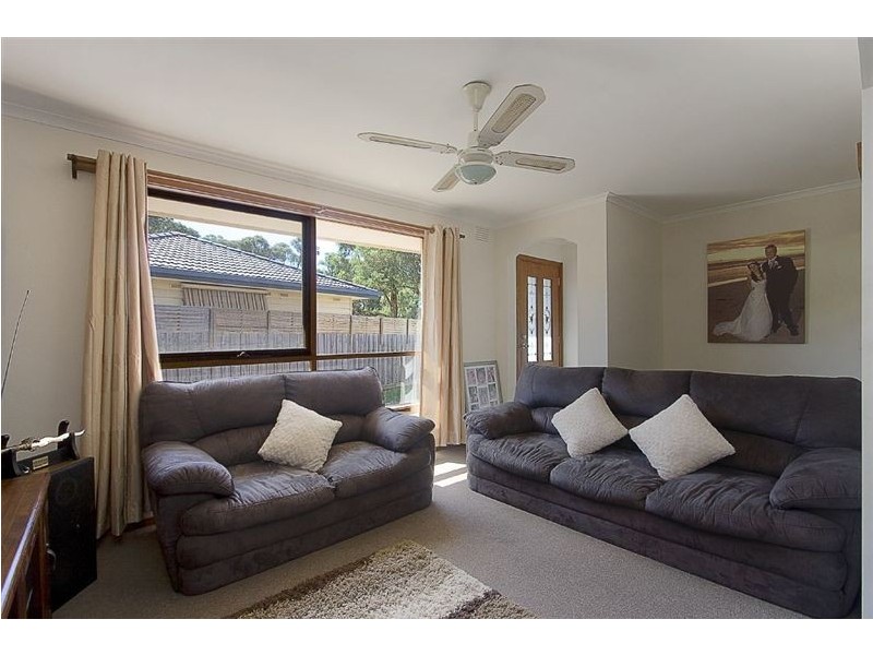 3 Concord Place, Ferntree Gully VIC 3156