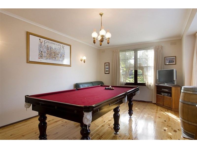 37 Burke Road, Ferntree Gully VIC 3156