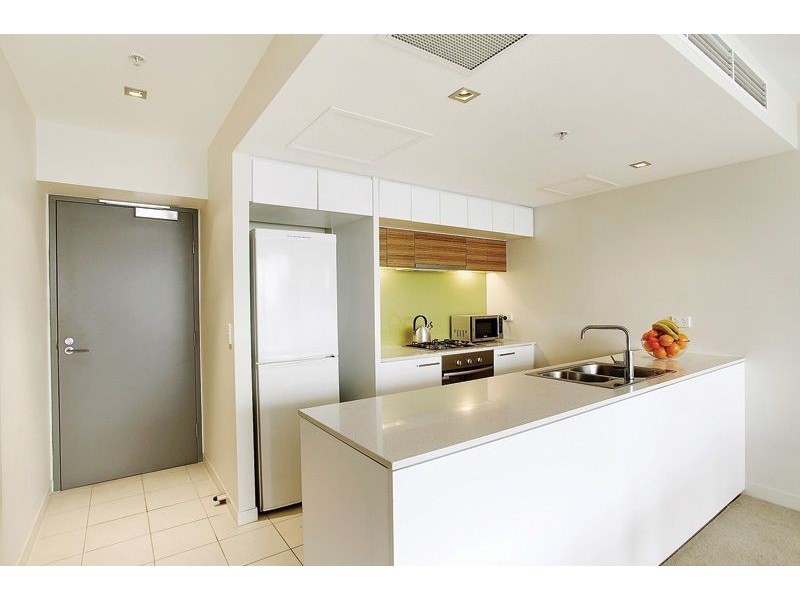 903/100 Harbour Esplanade, Docklands VIC 3008