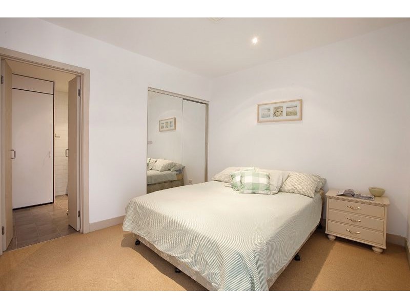 910/233 Collins st, Melbourne VIC 3000
