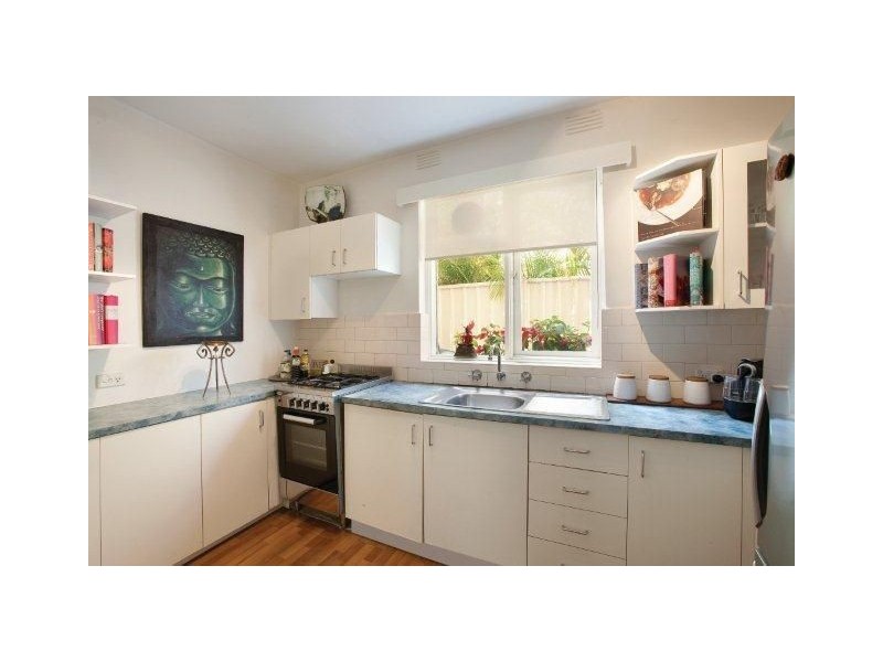 12/15 Gourlay Street, St Kilda East VIC 3183