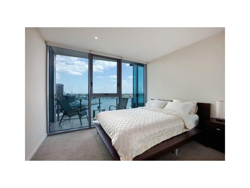 1302/2 New Quay Promenade, Docklands VIC 3008