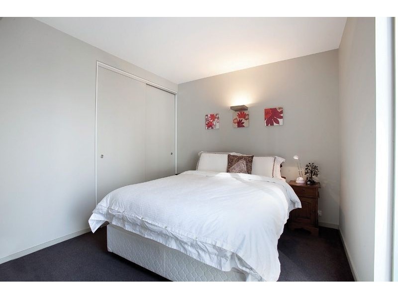 401K/211 Powlett Street, East Melbourne VIC 3002