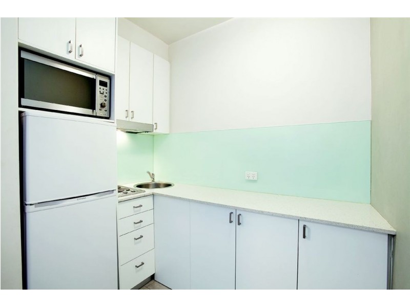 10/25 Hotham St, East Melbourne VIC 3002