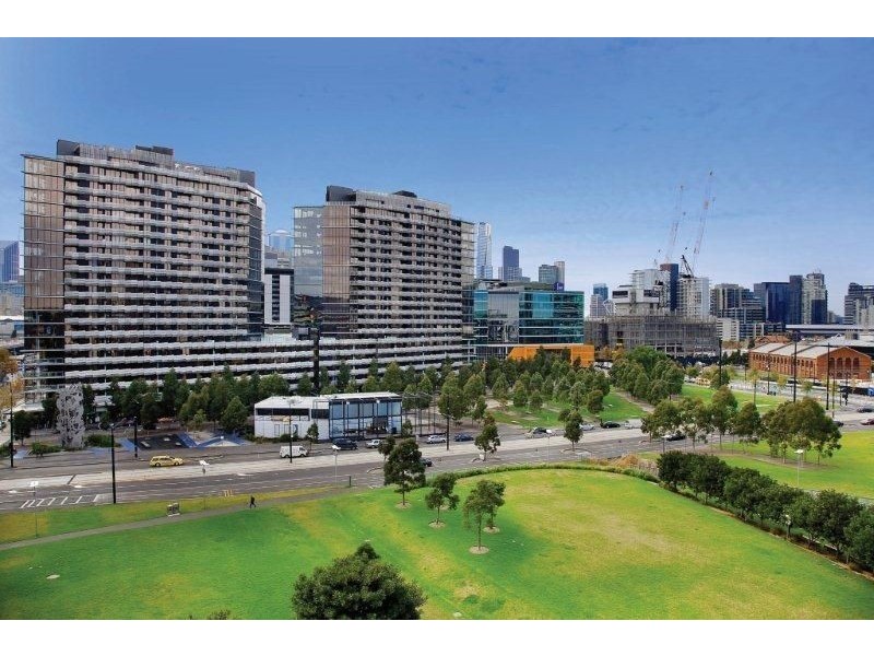 84/801 Bourke Street, Docklands VIC 3008