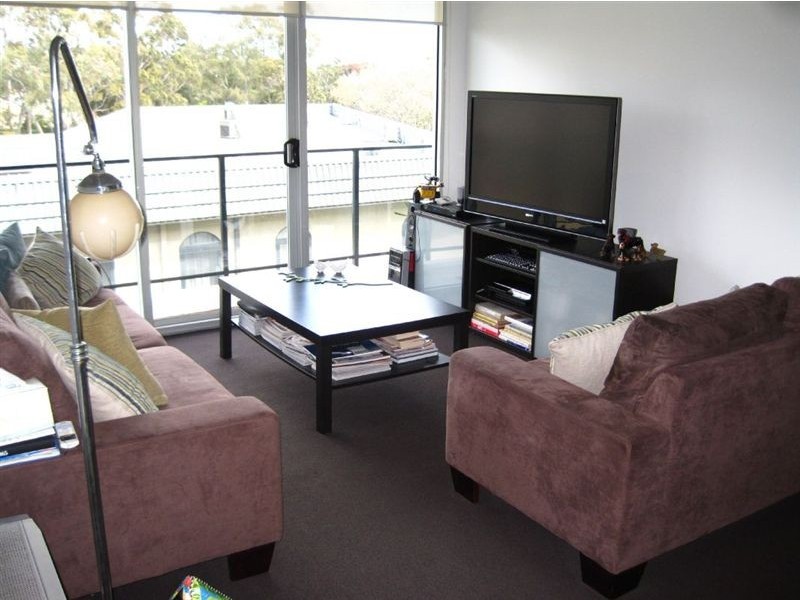 309/337 Stud Road, Wantirna South VIC 3152