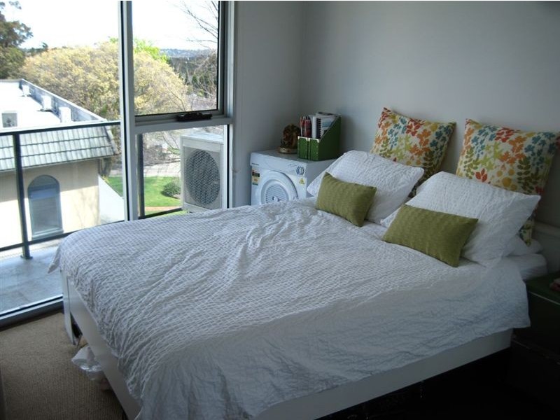 309/337 Stud Road, Wantirna South VIC 3152