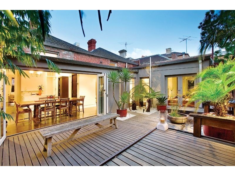 216 Canterbury Road, St Kilda West VIC 3182