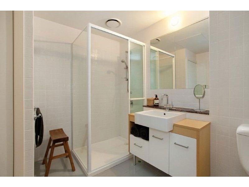 2513/250 Elizabeth Street, Melbourne VIC 3000