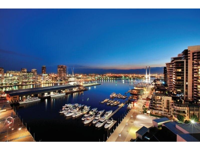 1303/2 New Quay Promenade, Docklands VIC 3008