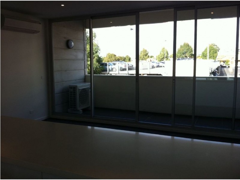 13/2 Walker Street, Moonee Ponds VIC 3039
