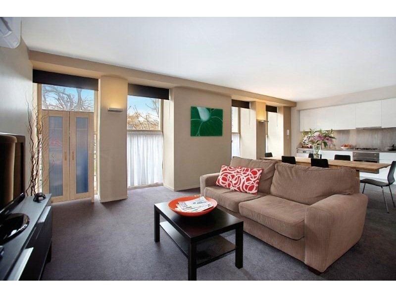 P2M/201 Powlett  Street, East Melbourne VIC 3002