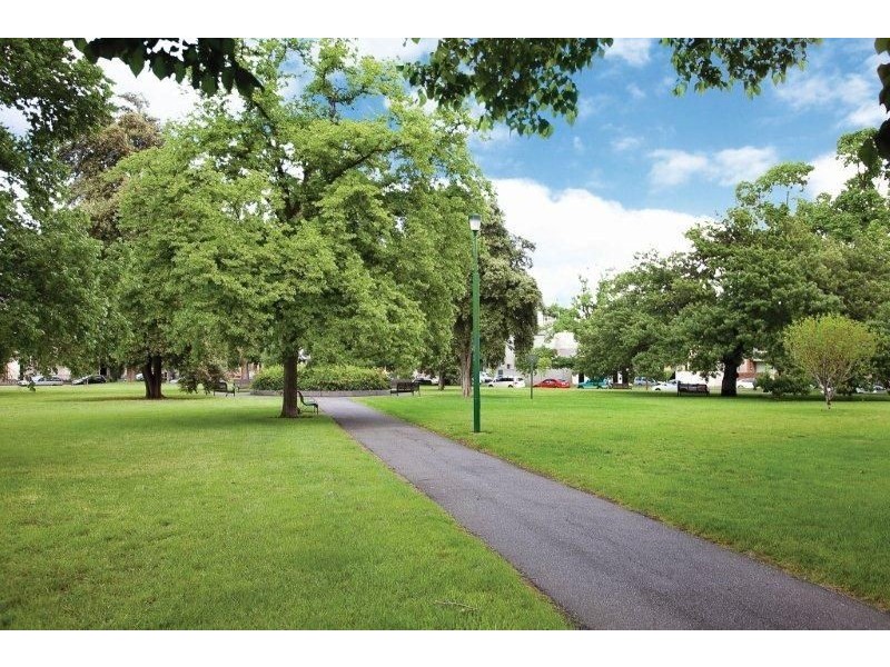 211/25 Hotham Street, East Melbourne VIC 3002