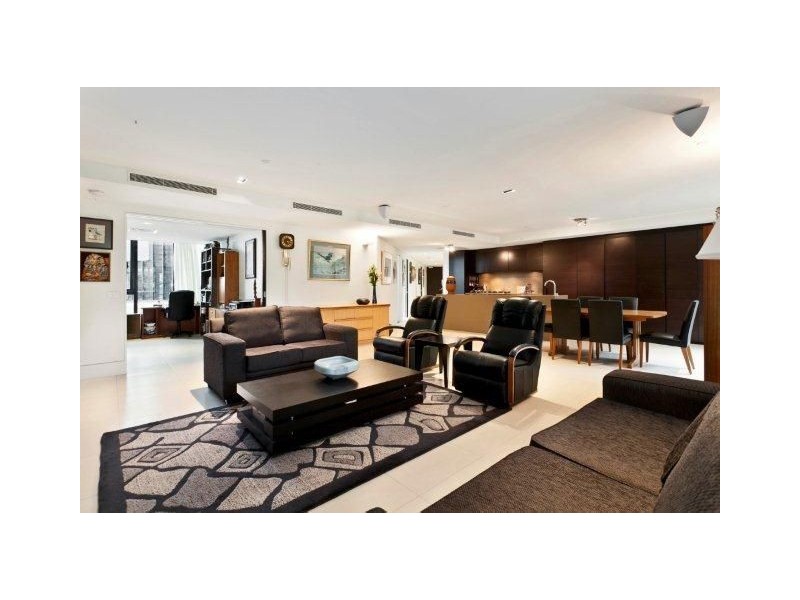 302/279 Wellington Parade South, East Melbourne VIC 3002