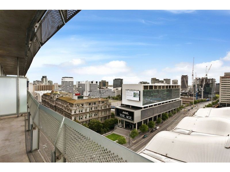 1303/620 Collins Street, Melbourne VIC 3000